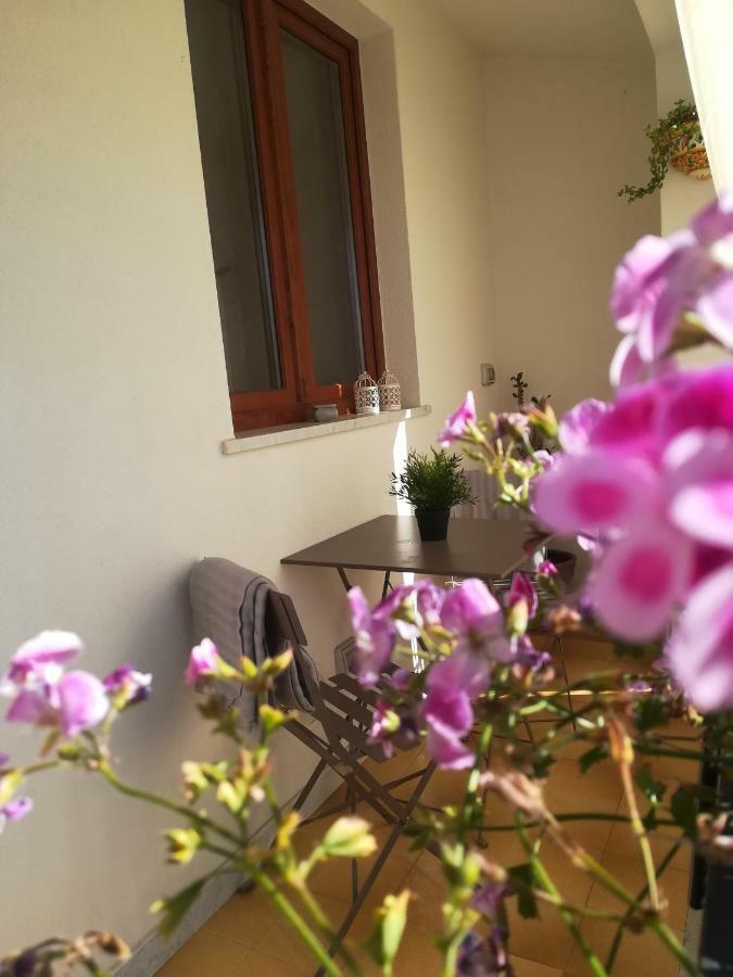 Appartement Casa Nicole à Castelbuono  Extérieur photo